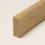Materialkunde für Sockelleisten aus Massivholz: Kiefer, Eiche, Buche und Kirschbaum