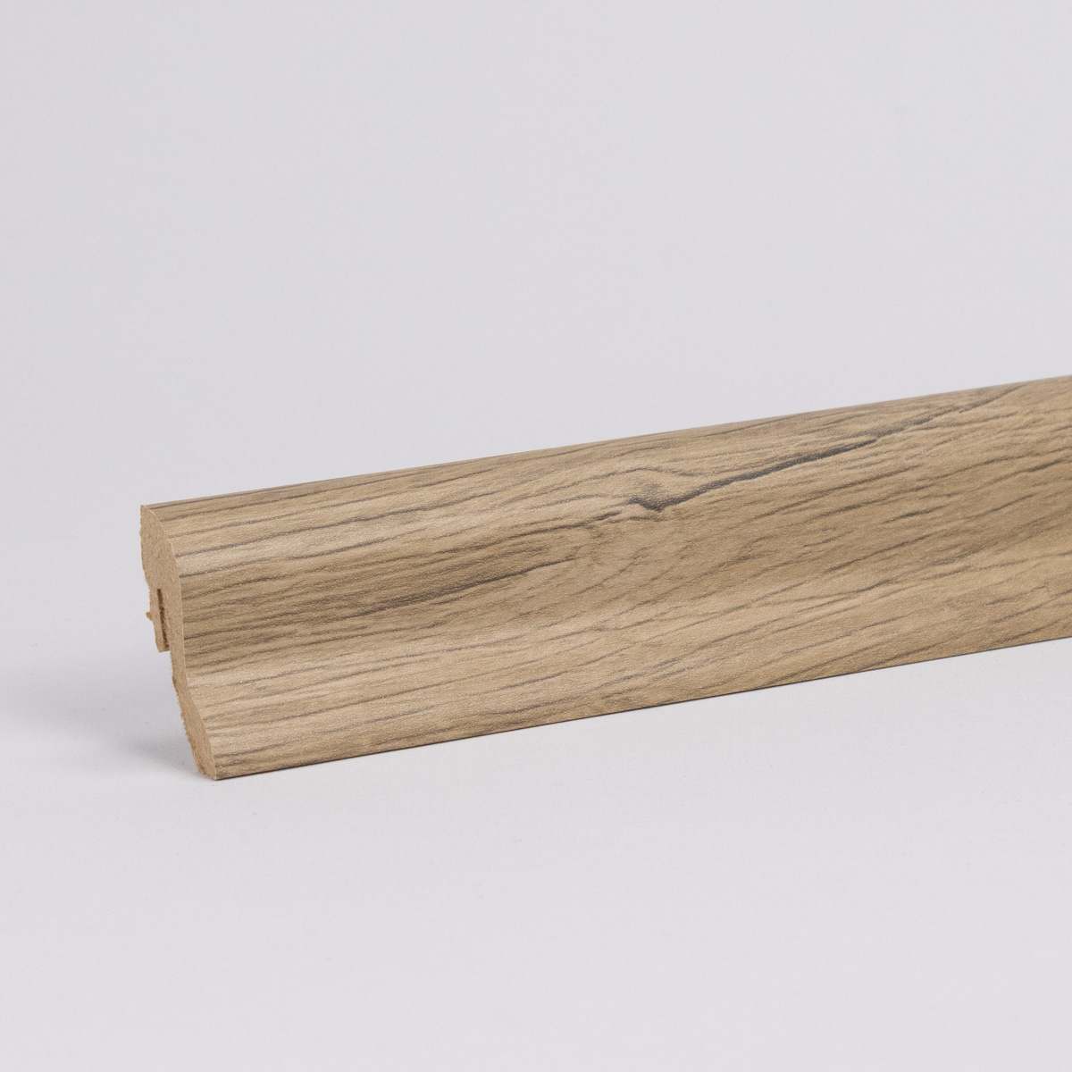 Skirting w. wood optics 40mm natural stone pine Skirting w. wood optics 40mm natural stone pine