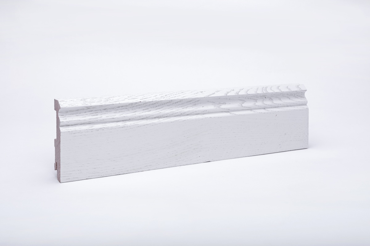Solid wood skirting 80 mm with Berlin profile white varnished
