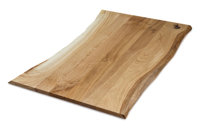 Tree slice, oak slab 22 mm solid wood with tree edge - continuous slat Tree slice, oak slab 22 mm solid wood with tree edge - continuous slat
