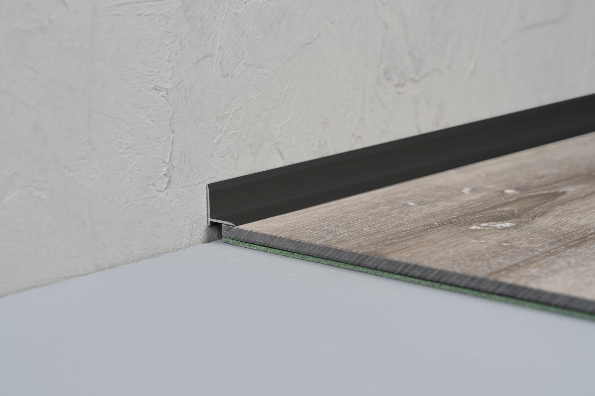 Wall Connection profile no. 298 - 13.1 x 13.1 mm black 2.50m Wall Connection profile no. 298 - 13.1 x 13.1 mm black 2.50m