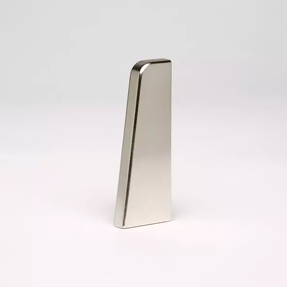 Abschluss rechts 60mm Edelstahl / Titan