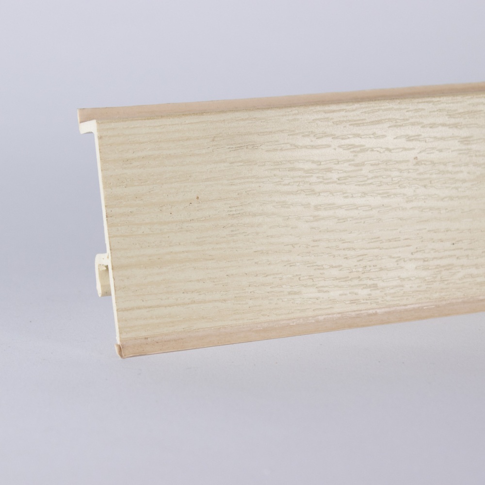 Skirtings Flex foamed maple Skirtings Flex foamed maple