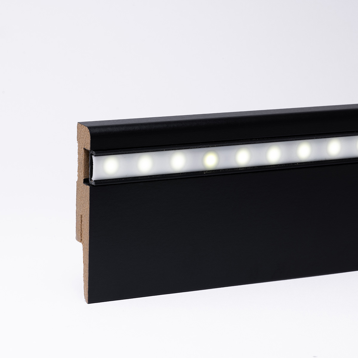 LED-Sockelleiste Weimarer Profil 80mm - Schwarz LED-Sockelleiste Weimarer Profil 80mm - Schwarz