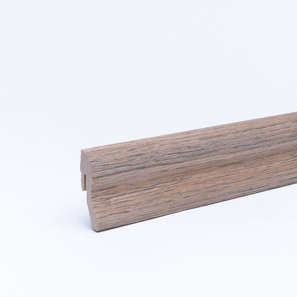 Veneer skirting 40mm oiled oak