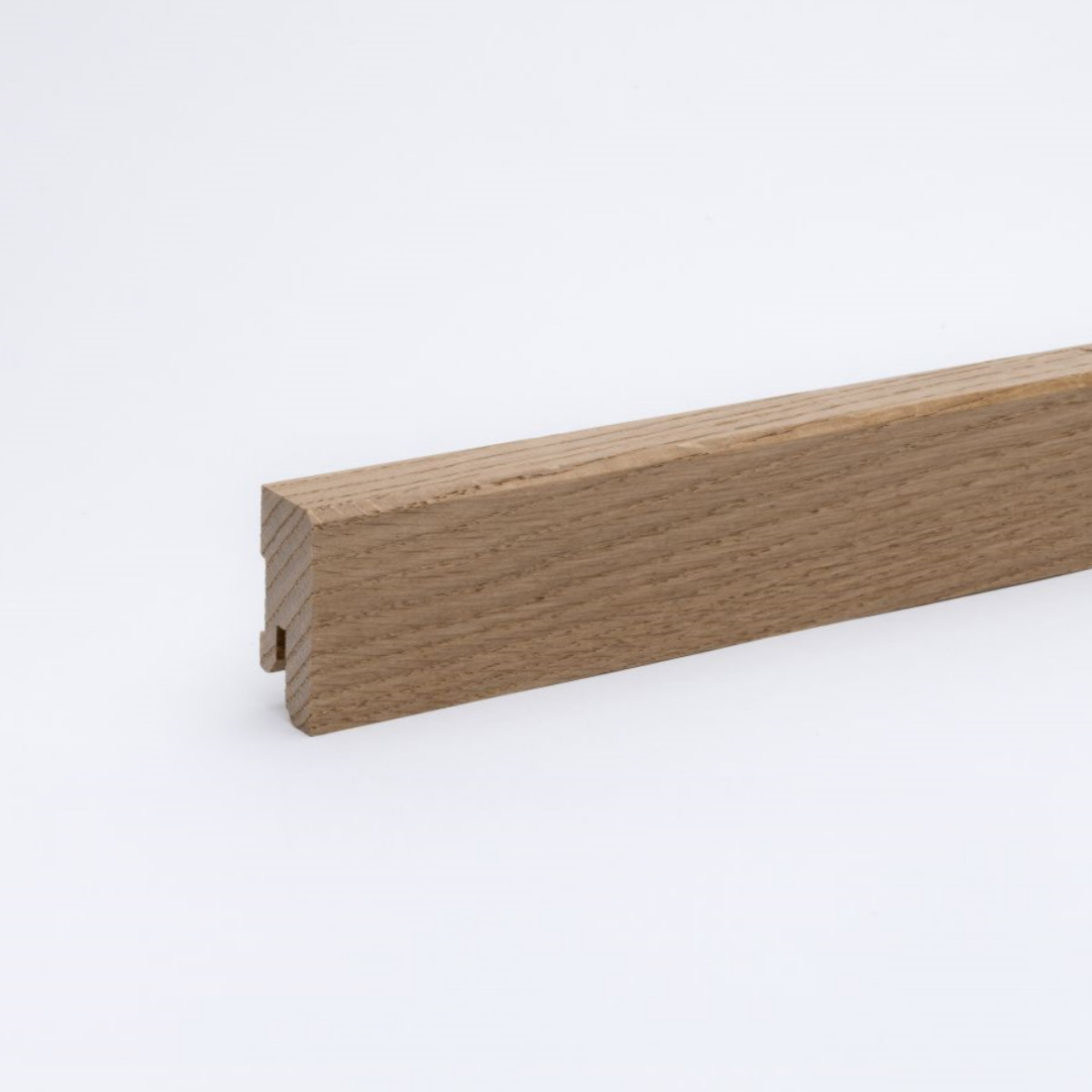 Chamfered leading edge