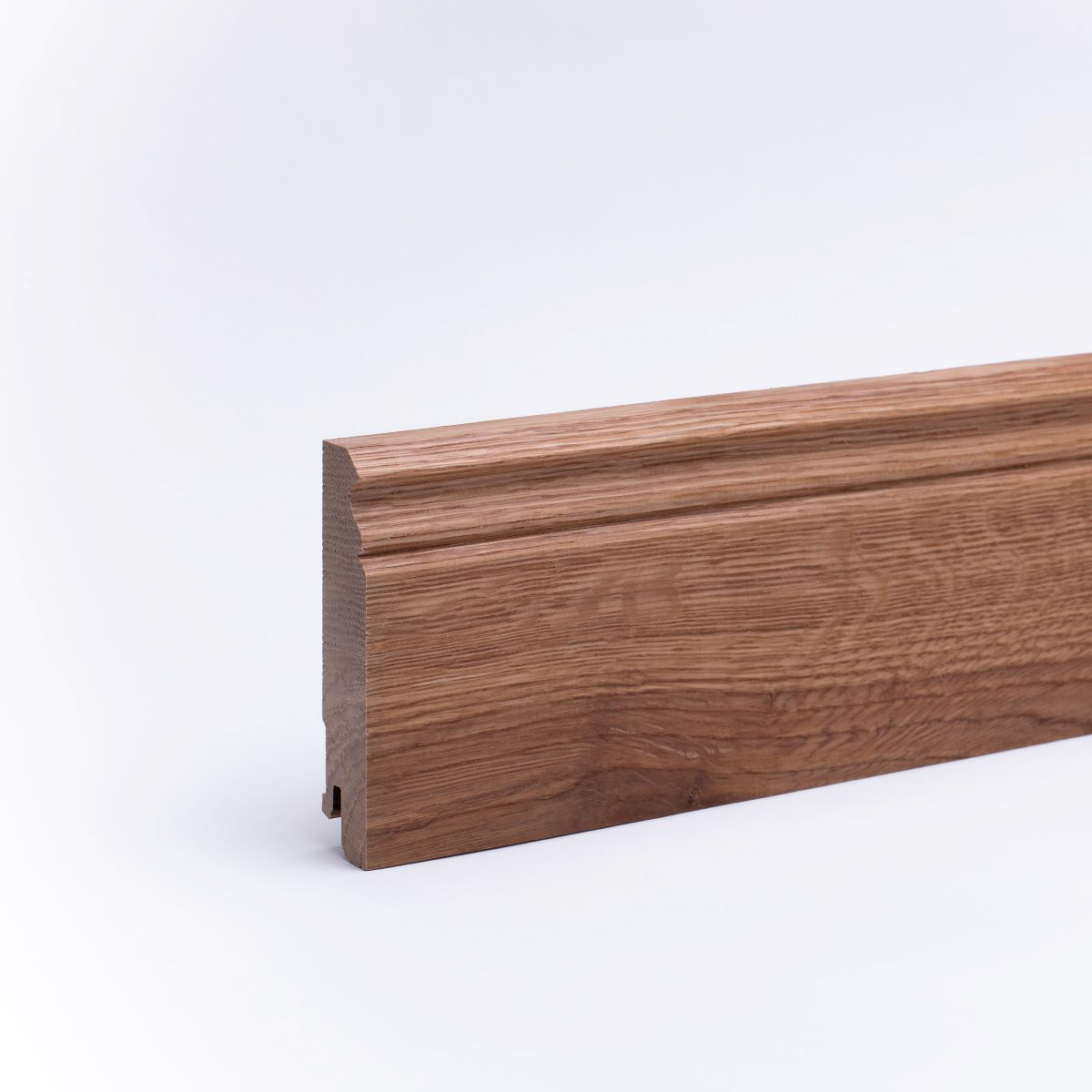 7 pieces of 2.40 m solid wood baseboards, Berlin profile, 120 mm, oiled oak