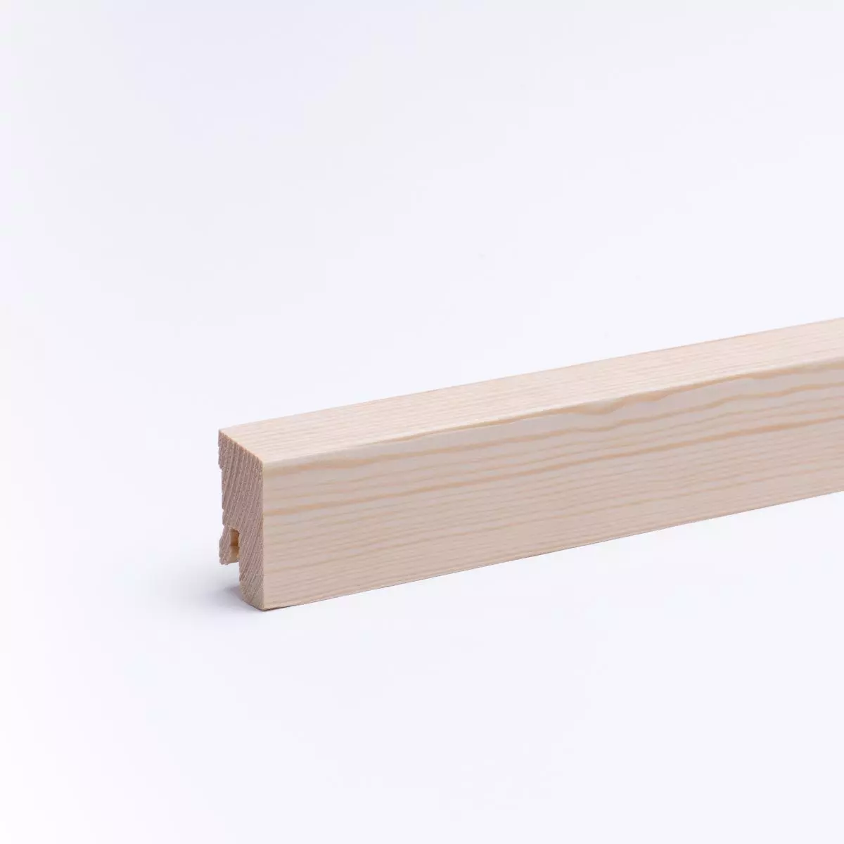 Massivholz Sockelleiste 40mm abgeschrägt - Kiefer gelackt