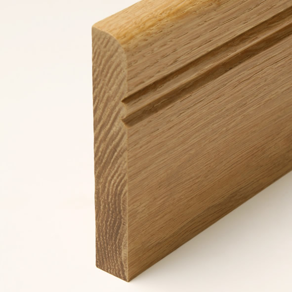 Alt-Reno Profil-Sockelleiste Massivholz 120mm - Eiche gelackt