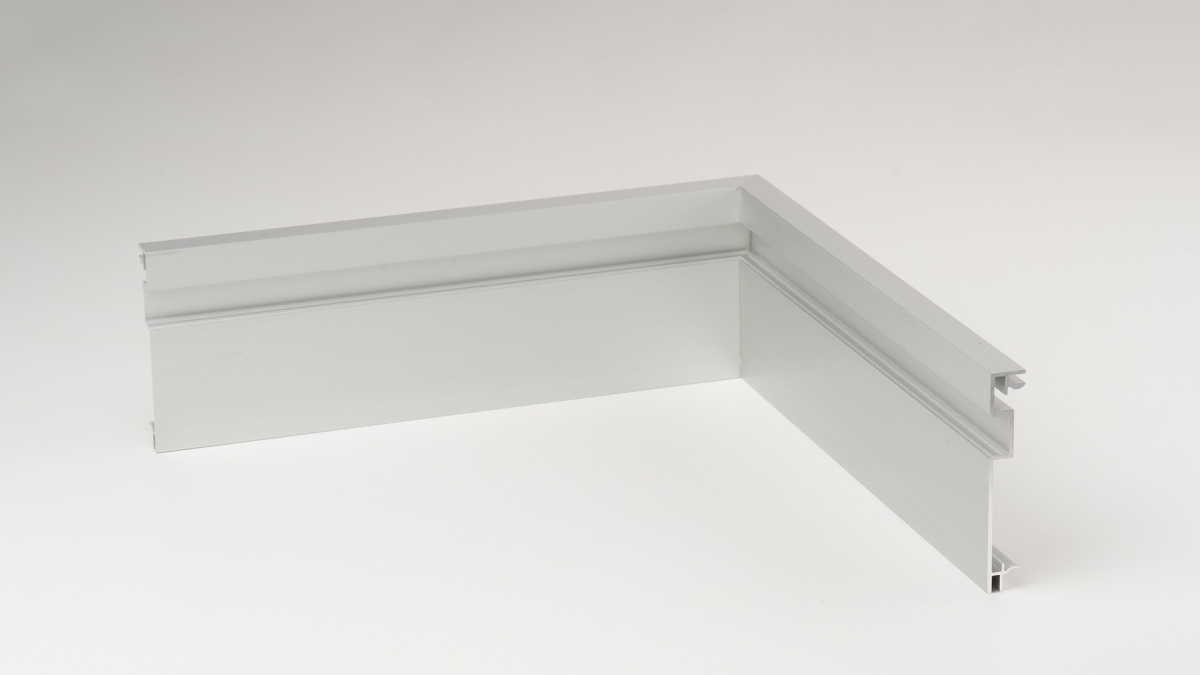 Innenecke 357 für LED-Sockelleiste 13 x 80mm