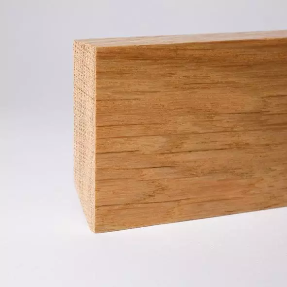 solid wood skirting 40mm with quadrangular varnished oak