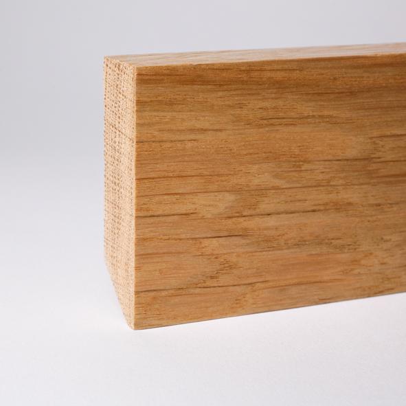 solid wood skirting 40mm with quadrangular varnished oak
