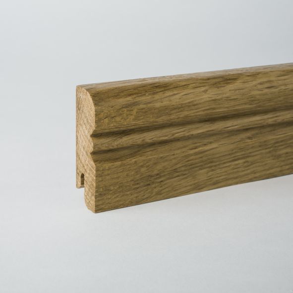 solid wood skirting 80mm with Altreno profile varnished oak