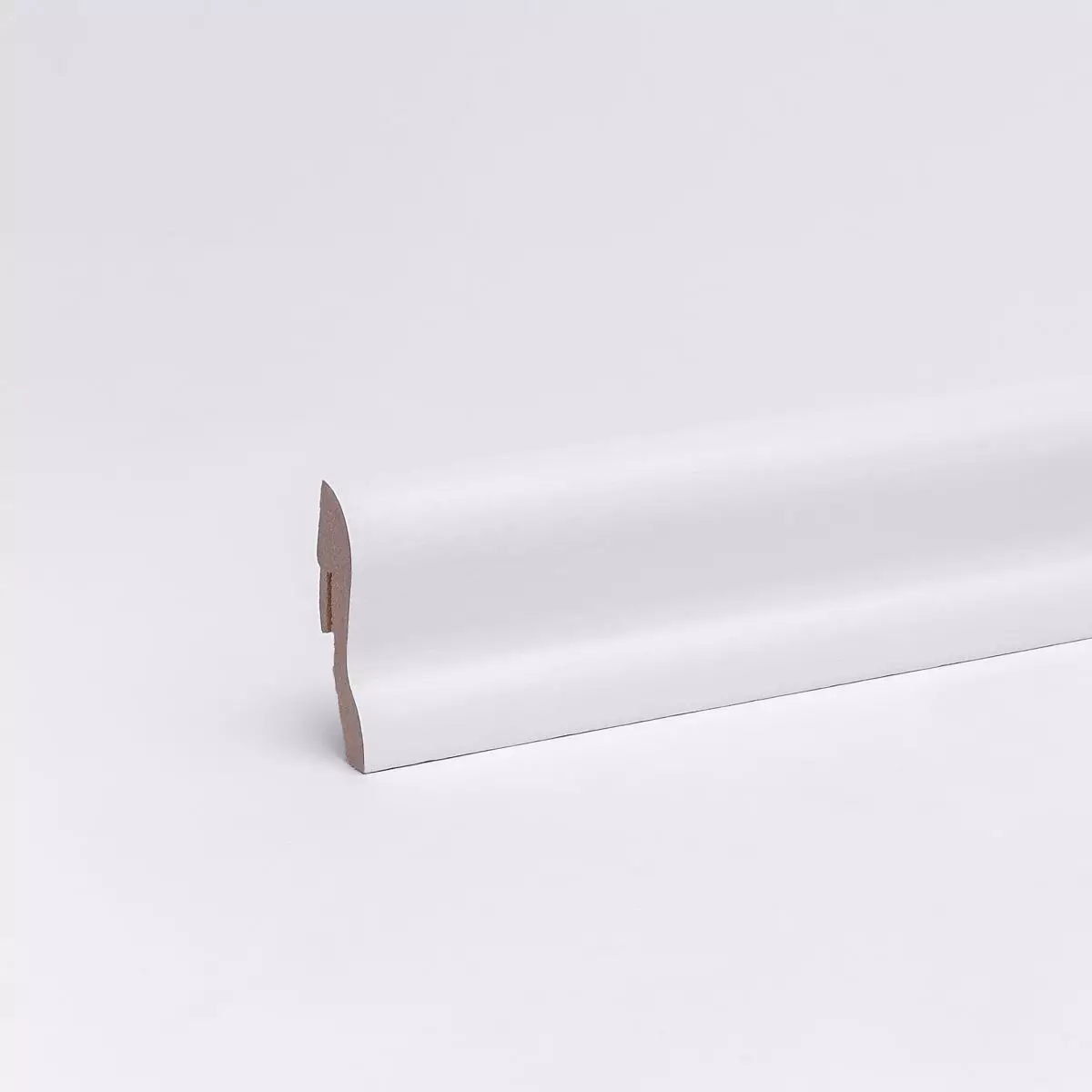 Furnier-Sockelleiste 40 mm deckend weiß lackiert