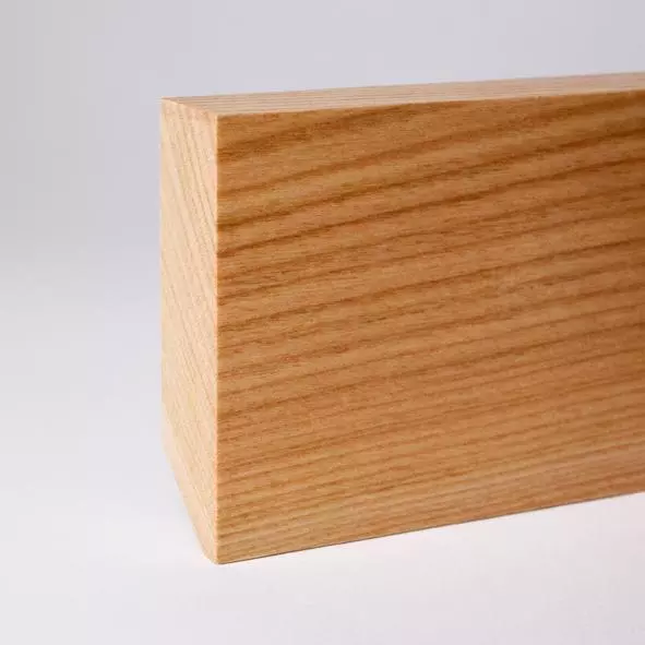 Square solid wood skirting 40mm - Cherry varnished