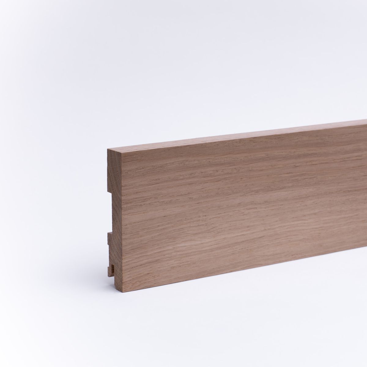 Vierkant Massivholz-Sockelleiste 100mm - Eiche gelackt
