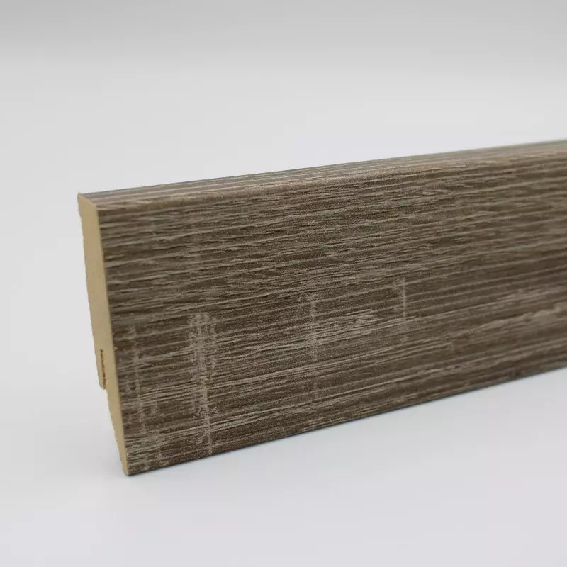 Sockelleiste mit Holzoptik 60mm Eiche Antik