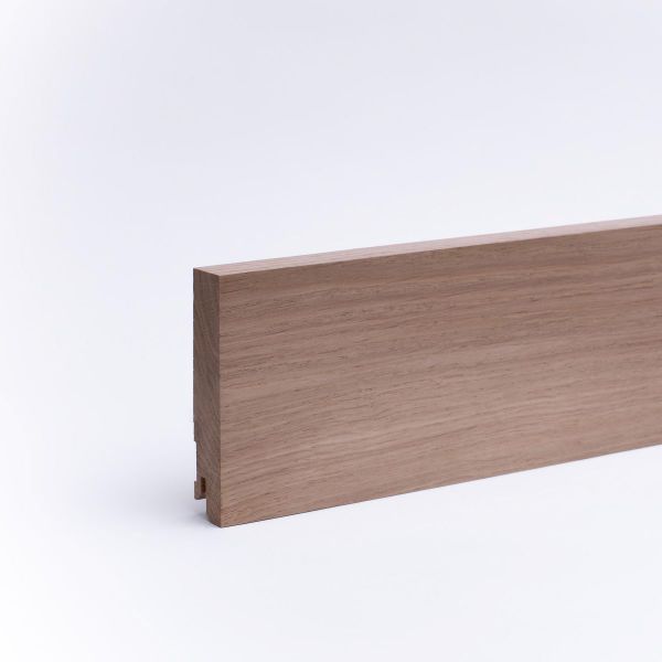 Massivholz-Sockelleiste 100x16mm Vierkant - Eiche lackiert