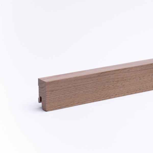 Massivholz-Sockelleiste 40x16mm Vierkant - Eiche lackiert