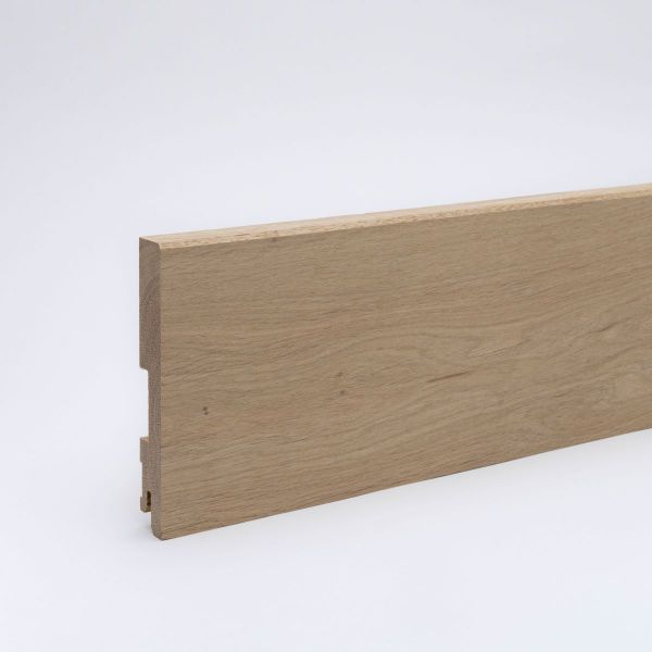 Massivholz-Sockelleiste 120mm gefaste Vorderkante - Eiche gelackt