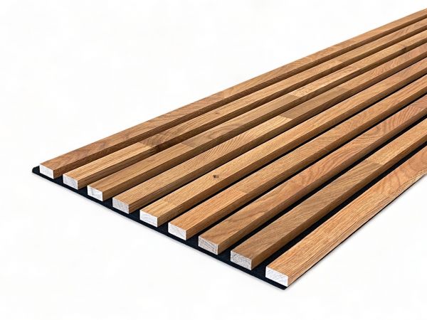 Massivholz Akustikpaneele 2600 x 400 mm Eiche natur - Safran Red