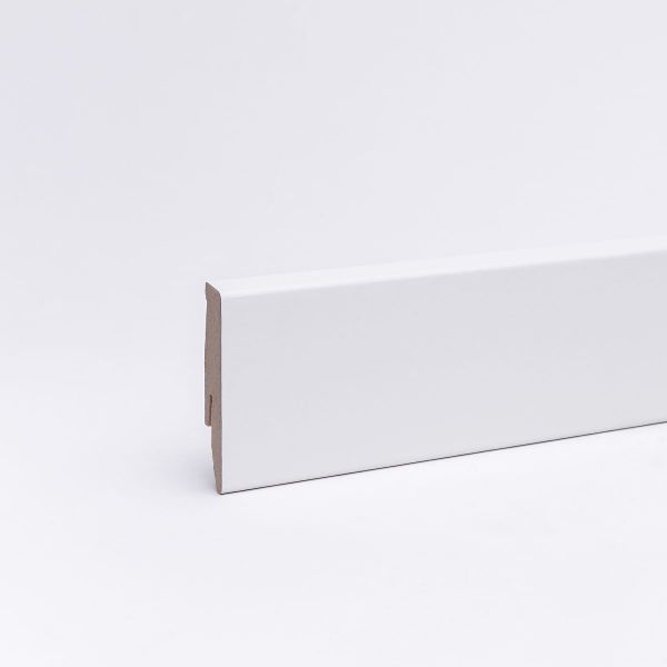 Furnier-Sockelleiste 60 mm deckend weiß lackiert